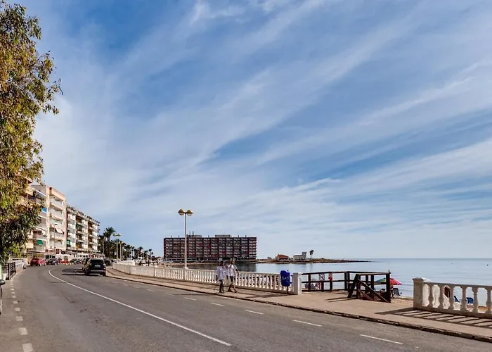 Nice Apartment With Terrace On The Los Locos Beach