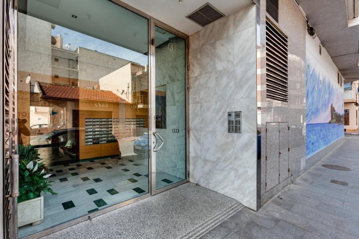 Apartment With Terrace On The Locos *